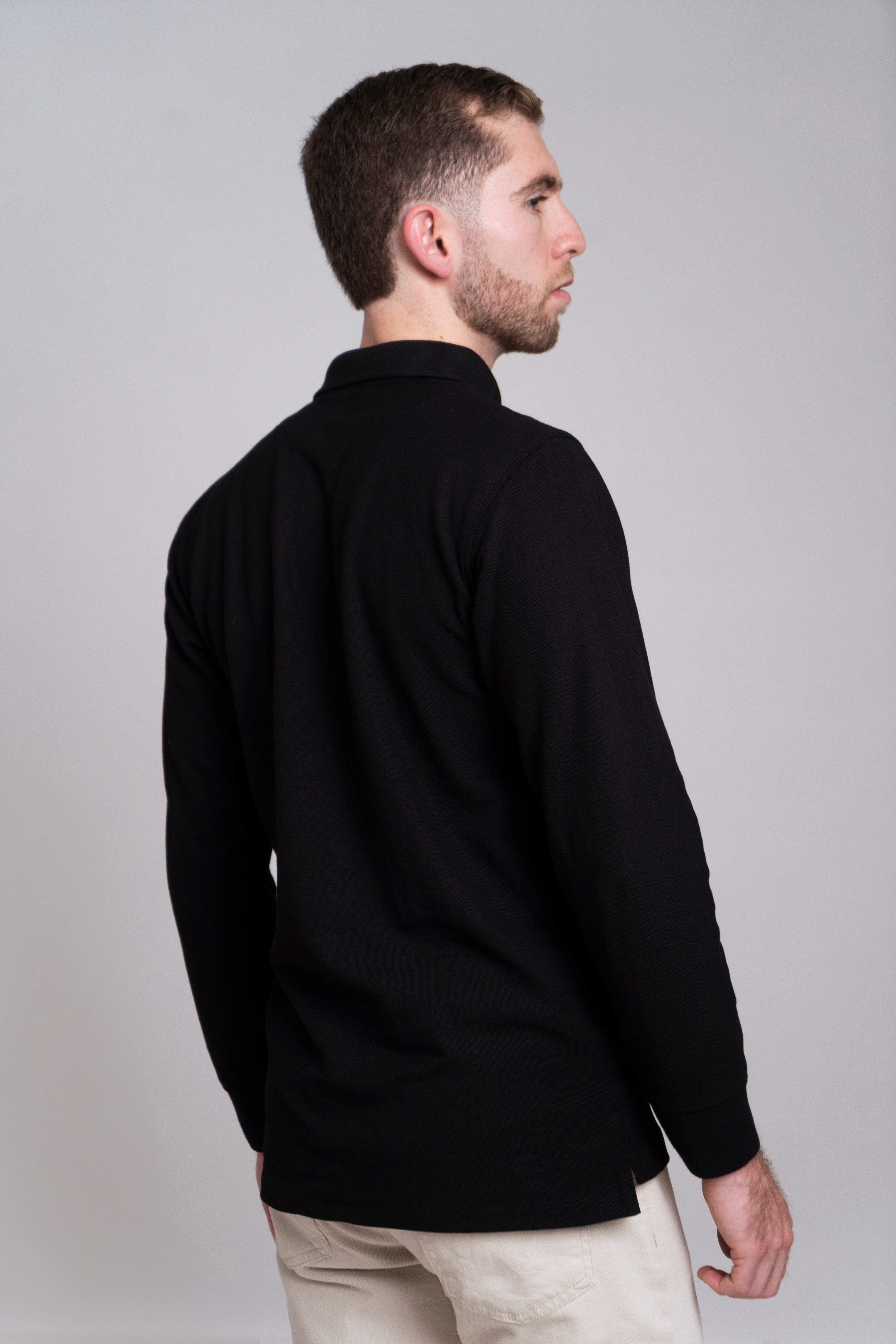 Polo Negra Manga Larga con Zipper