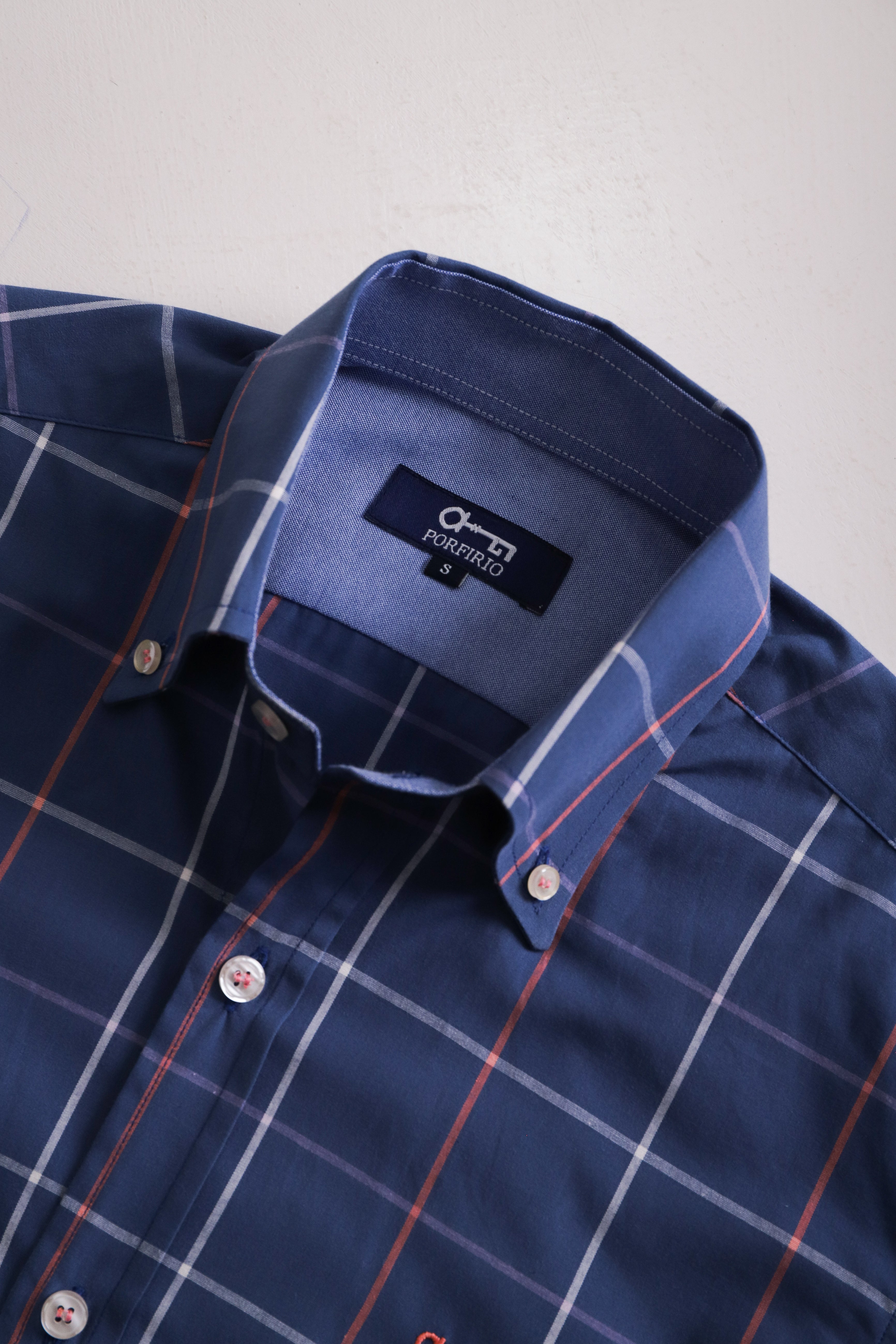 Camisa Azul Lineas Rosa y Lila