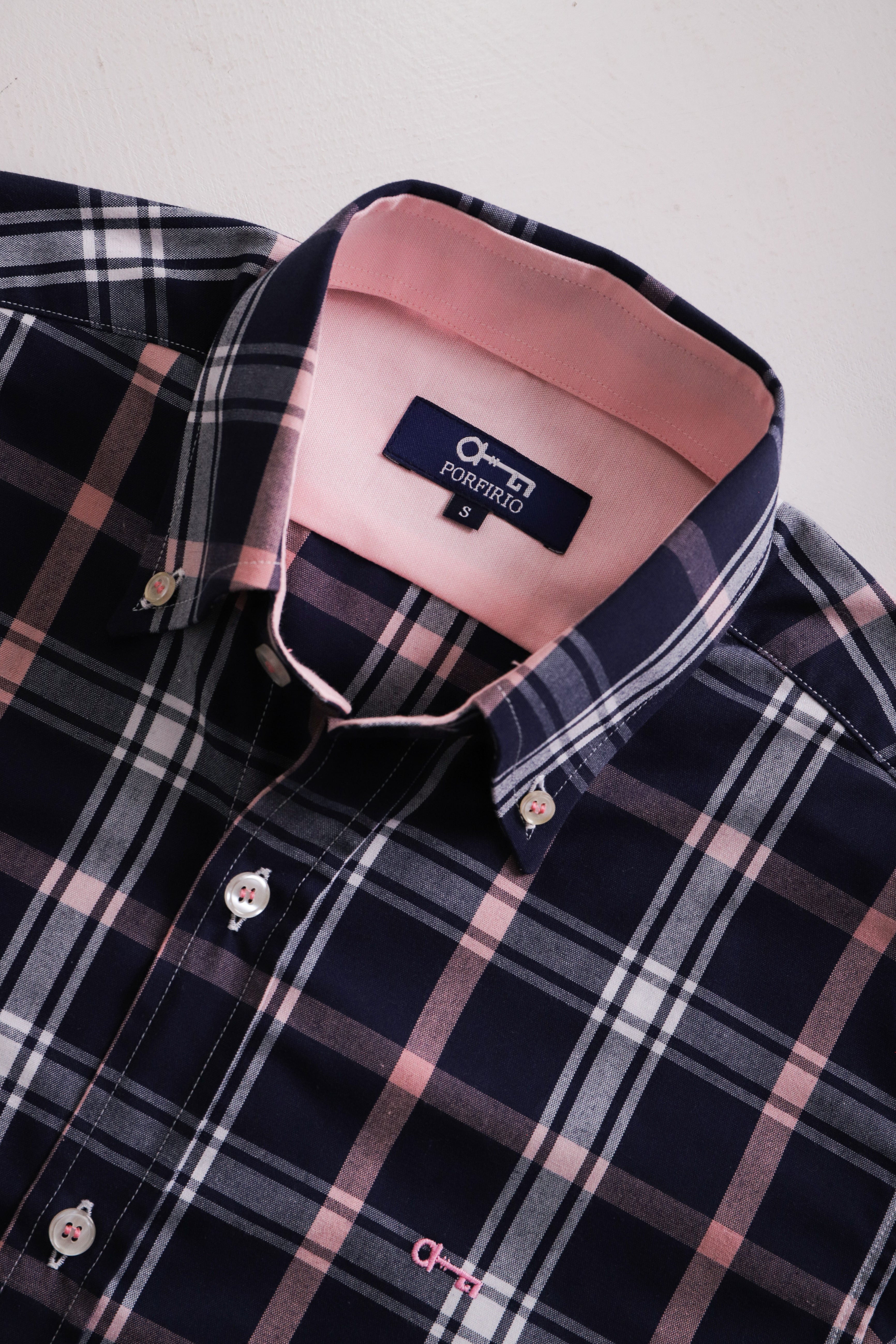 Camisa Oxford Marino Cuadros Rosa