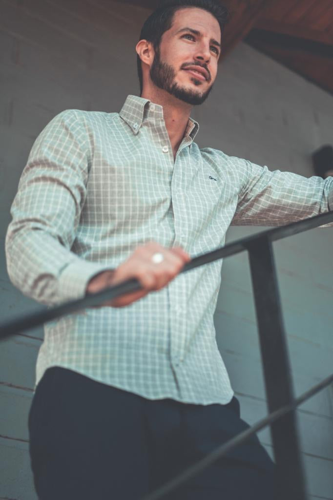 Camisa Cuadro Gris con Coderas