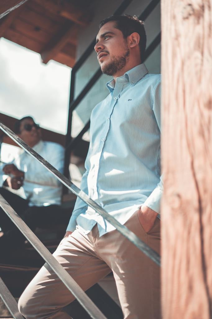 Camisa Rayas Azul Tejido Oxford con Coderas